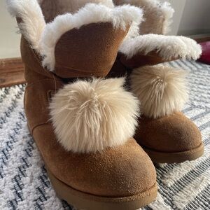 UGG Tan Kids Isley Boots with Cream Fur and Pompom
